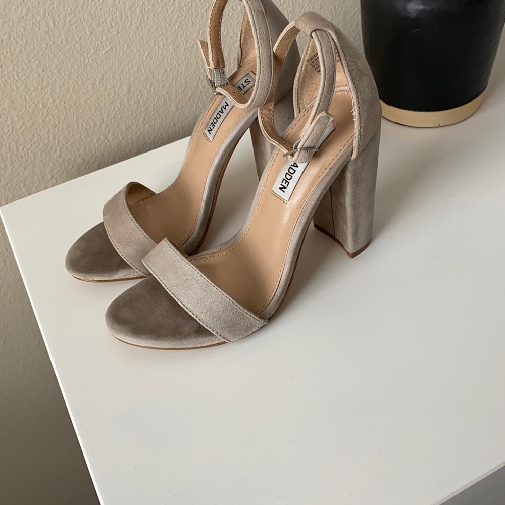 Steve Madden Nude Heels
